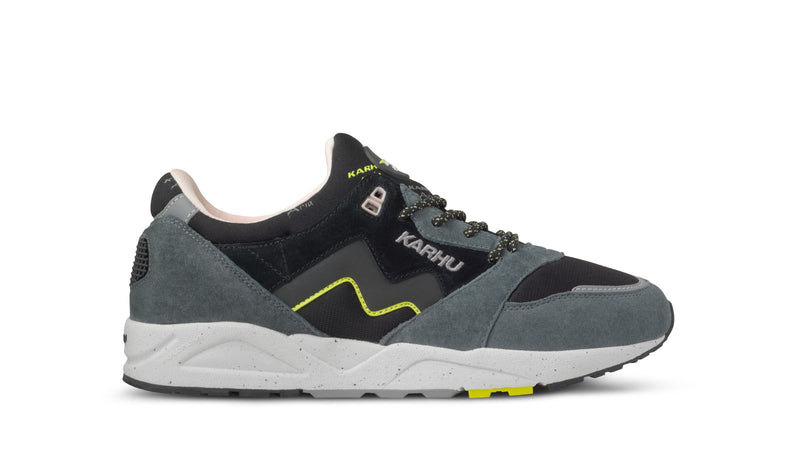 ARIA 95- TURBULANCE/JET BLACK