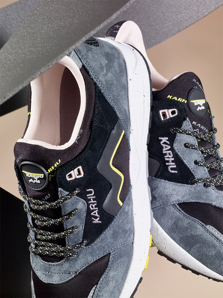 ARIA 95- TURBULANCE/JET BLACK