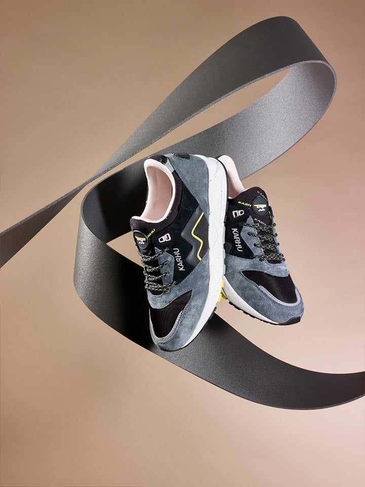 ARIA 95- TURBULANCE/JET BLACK